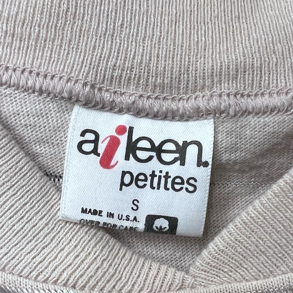 Aileen Top - Picture 2 of 2